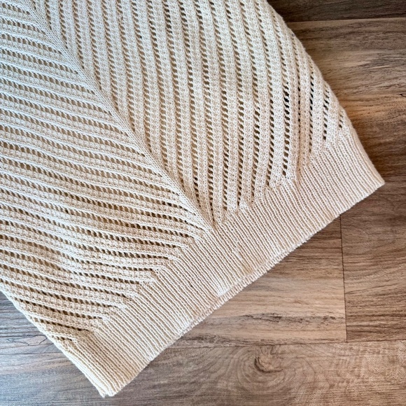 NWT Simply Vera Chevron Crochet Knit Tank Top Cream Size XS - Picture 9 of 14